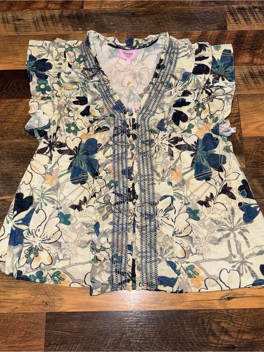 entro Floral Ruffle Sleeve V-Neck Blouse in Cream, Blue and Green